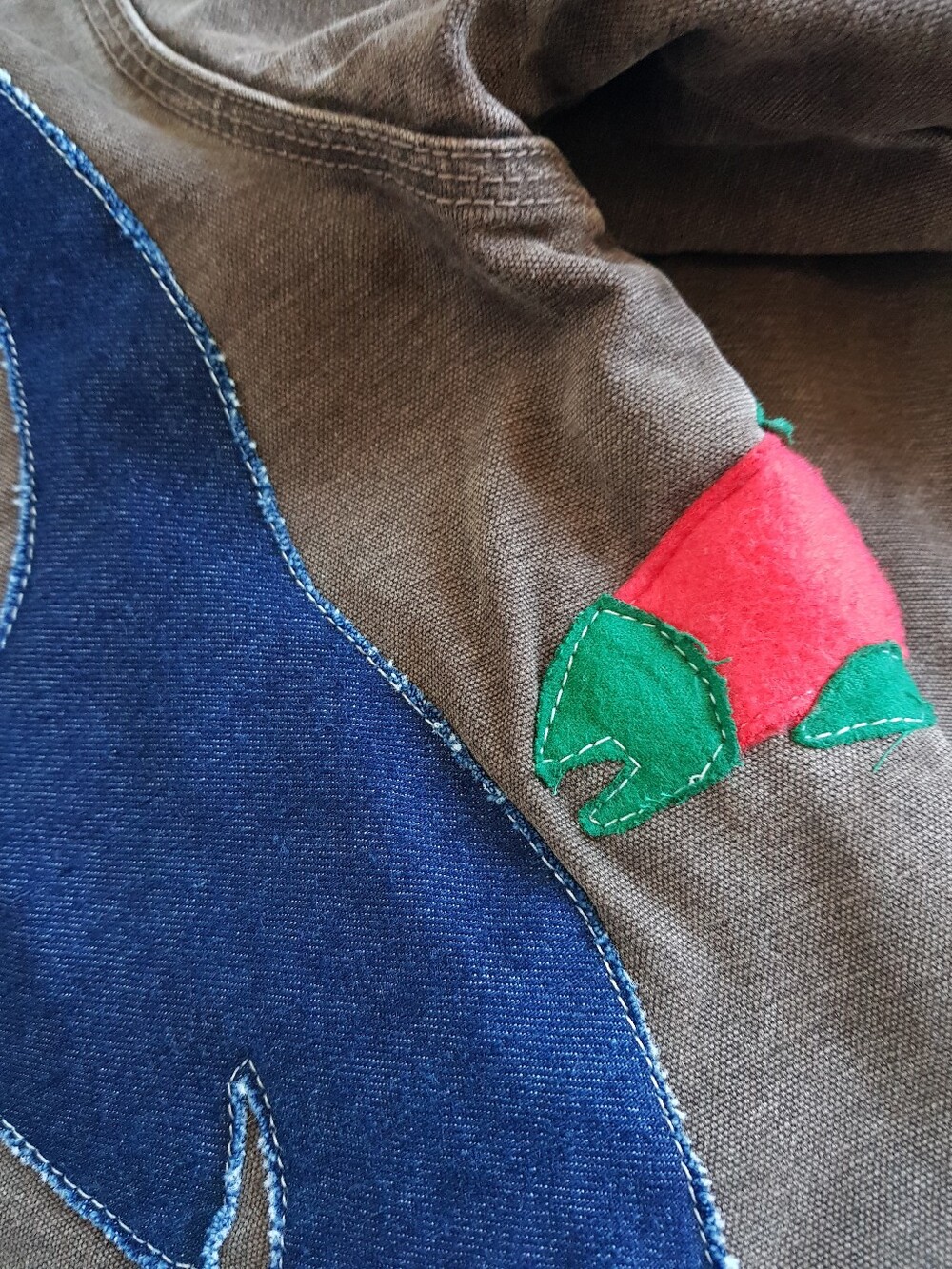 Vintage Upcycled Sockeye Salmon & Grizzly Bear Tough Duck Work Jacket Carhartt - Picture 7 of 16